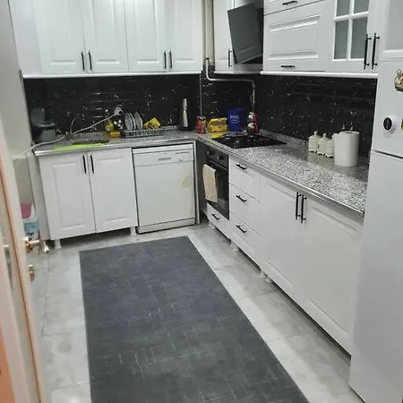 Lueks Merkezde Family 1 Appartement *