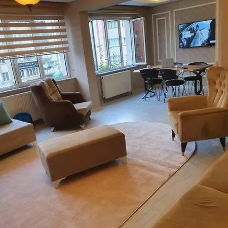 Lueks Merkezde Family 1 Apartment *